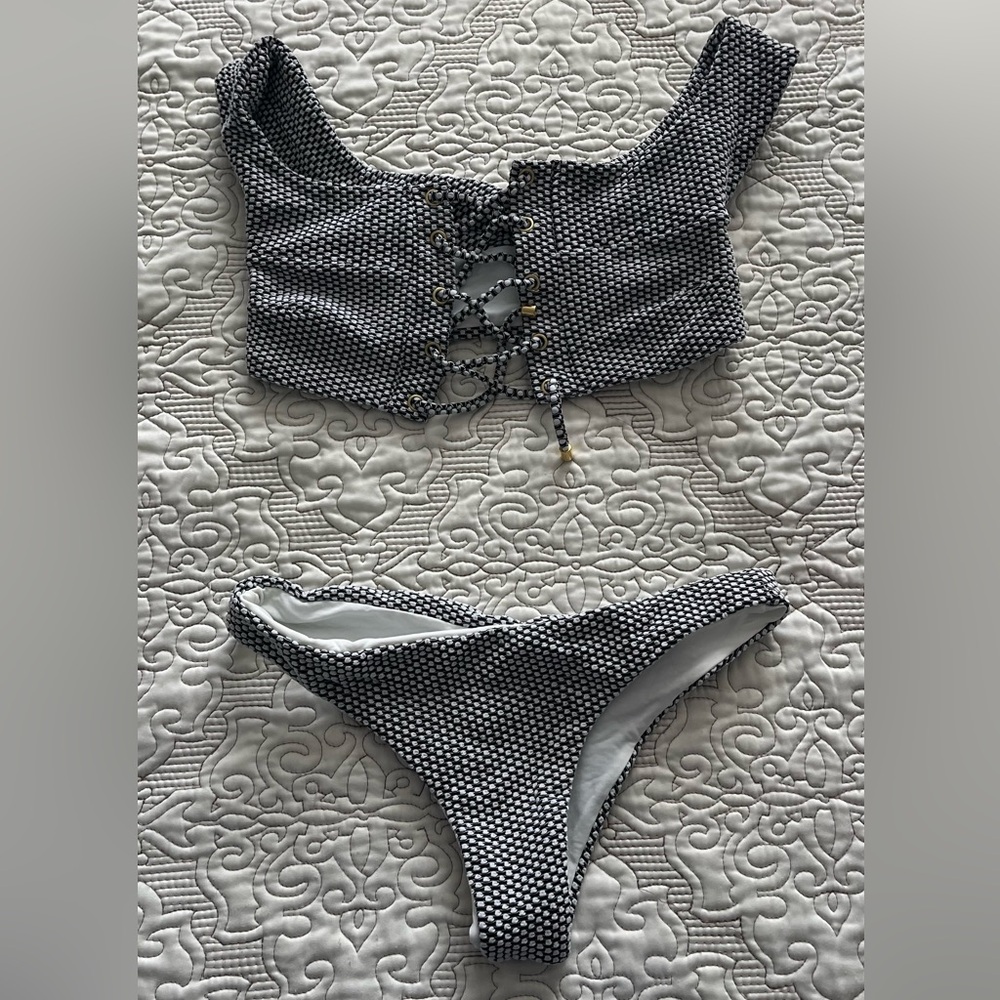 Blue Life Swimwear Black/White Bikini